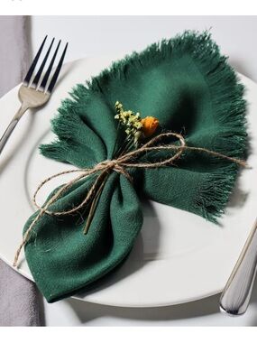 New Green Fringed Linen Napkins - Elegant Table Napkin